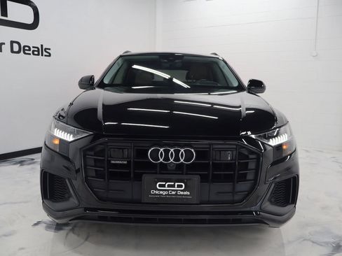 Used 2020 Audi Q8 Prestige w/ Prestige Package AWD/4WD image 3