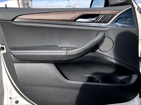 Used 2020 BMW X3 M40i w/ Premium Package image 19