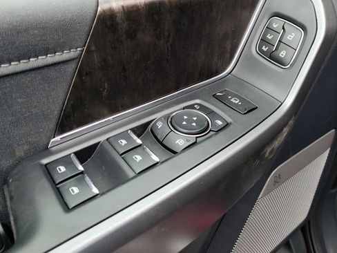 New 2026 Ford F250 Lariat w/ Lariat Premium Package image 18