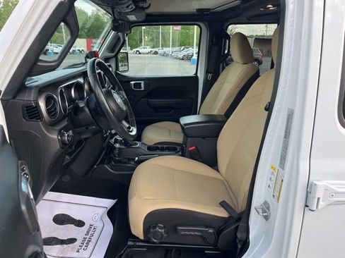 Used 2019 Jeep Wrangler Unlimited Sport S AWD/4WD image 21