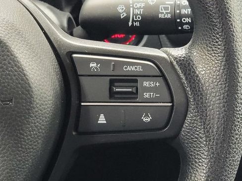 Certified 2023 Honda HR-V LX image 28