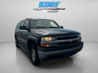 Used 2001 Chevrolet Suburban LS w/ LS Preferred Equipment Group image 1