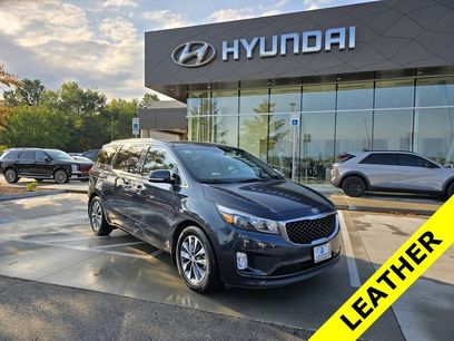 Used 2016 Kia Sedona SX