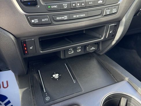 Certified 2025 Honda Ridgeline RTL image 24