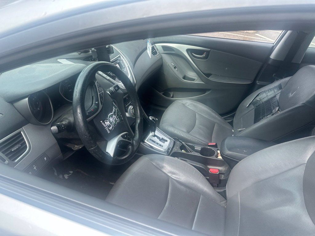 Used 2012 Hyundai Elantra Limited FWD image 20