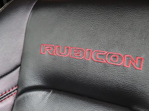 Used 2020 Jeep Gladiator Rubicon image 24