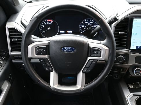 Used 2022 Ford F350 Platinum w/ FX4 Off-Road Package AWD/4WD image 15