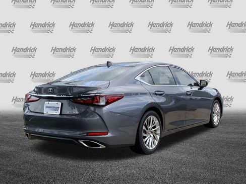 Used 2021 Lexus ES 350 Ultra Luxury w/ Accessory Package 2 FWD image 10