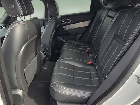 Used 2022 Land Rover Range Rover Velar R-Dynamic S image 14