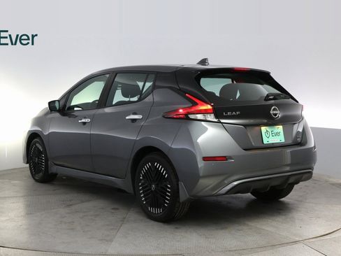 Used 2024 Nissan Leaf SV Plus image 14