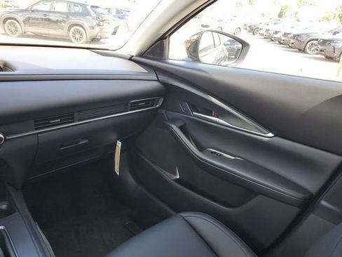 New 2026 MAZDA CX-30 AWD 2.5 S w/ Select Sport Pkg image 11