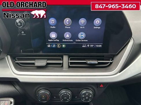 Used 2025 Chevrolet Trax RS w/ Driver Confidence Package FWD image 13