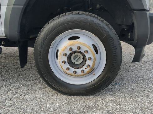 Used 2019 Ford F450 XL image 9