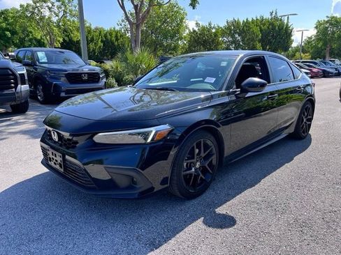 Used 2024 Honda Civic Sport image 3
