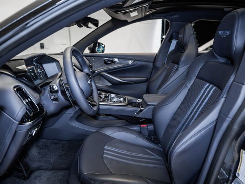 Used 2025 Aston Martin DBX 707 image 13