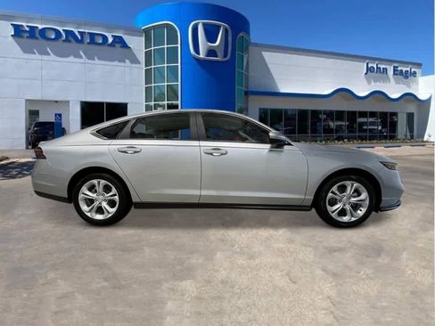 New 2025 Honda Accord LX image 7