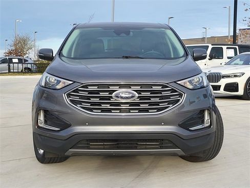 Used 2024 Ford Edge Titanium image 2