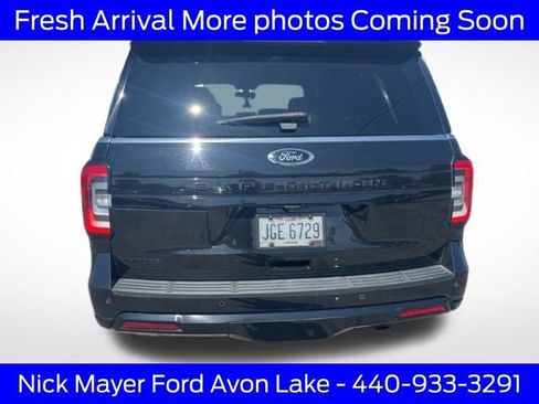 Used 2023 Ford Expedition Limited AWD/4WD image 6