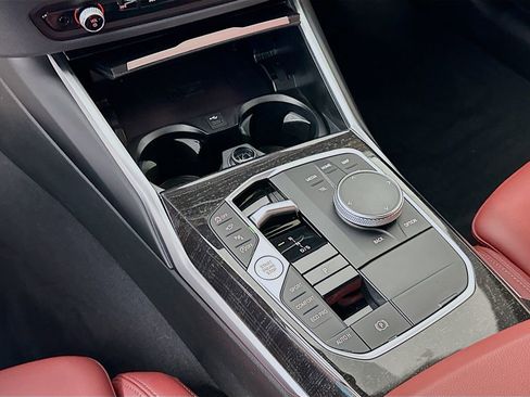 Certified 2023 BMW 330i Sedan w/ M Sport Package image 17