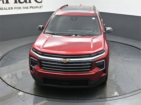 New 2026 Chevrolet Traverse LT w/ Sun and Wheel Package image 38