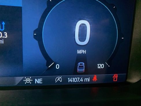 Used 2025 Ford F150 XLT w/ Equipment Group 301A Standard image 12