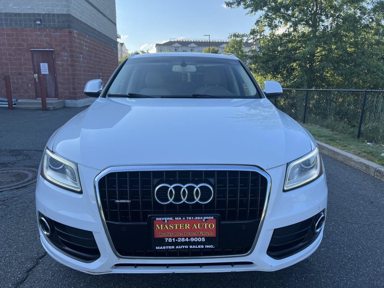 Used 2015 Audi Q5 2.0T Premium Plus AWD/4WD image 2