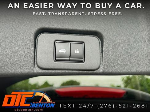 Used 2025 Nissan Rogue SL w/ SL Premium Package AWD/4WD image 17