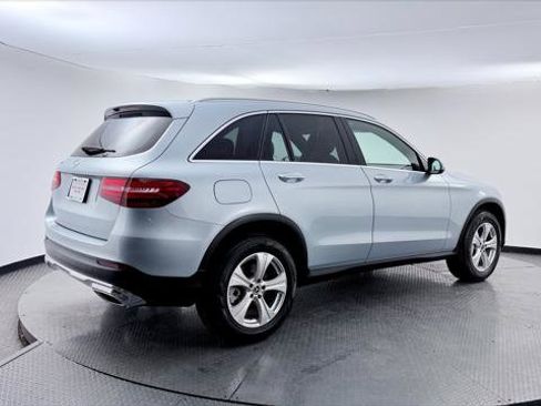 Used 2018 Mercedes-Benz GLC 300 image 8
