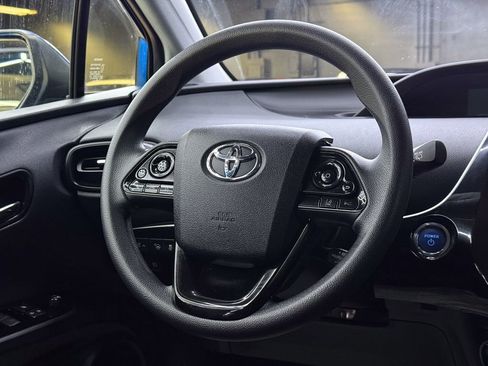 Used 2022 Toyota Prius LE AWD/4WD image 20