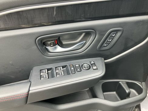 Used 2025 Honda Pilot Black Edition image 36