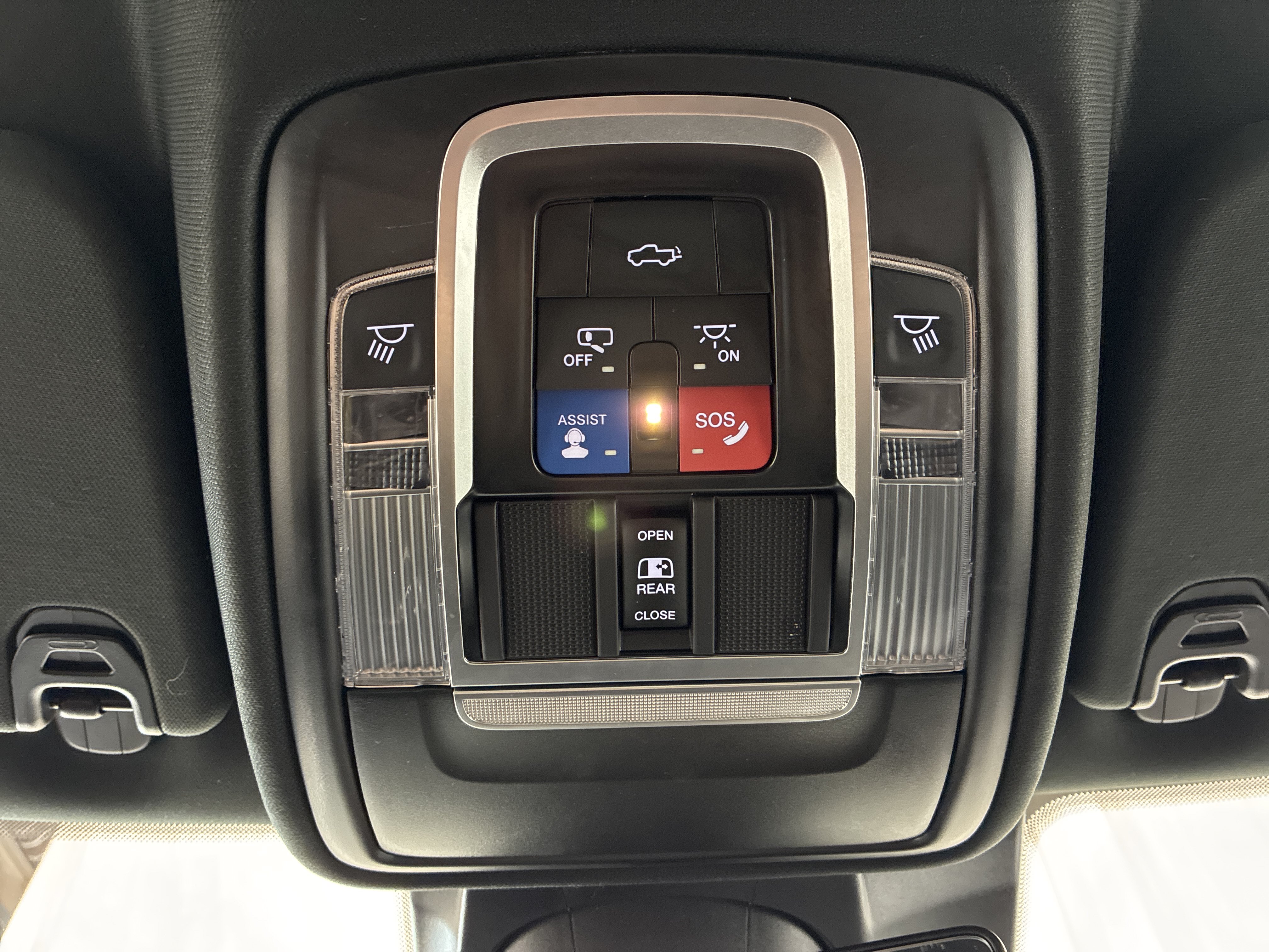 Certified 2022 RAM 1500 Laramie w/ Sport Appearance Package AWD/4WD image 21