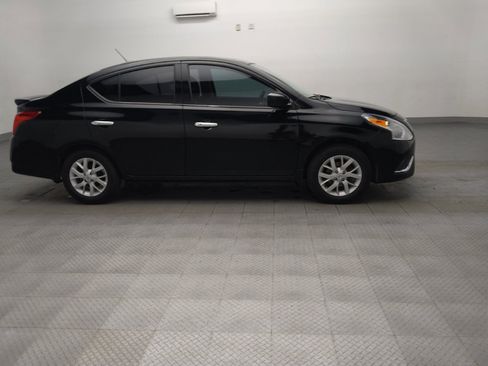 Used 2019 Nissan Versa SV w/ SV Special Edition Package FWD image 11