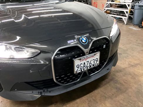 Used 2023 BMW i4 eDrive35 w/ Premium Package image 31