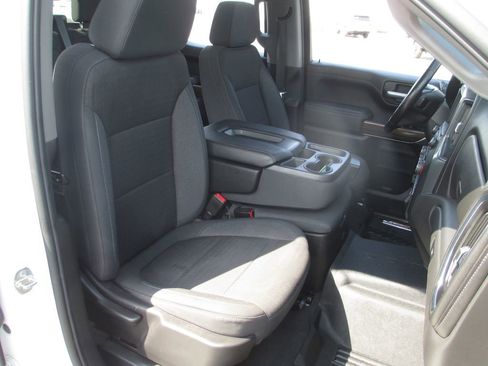 Used 2021 Chevrolet Silverado 1500 RST AWD/4WD image 22