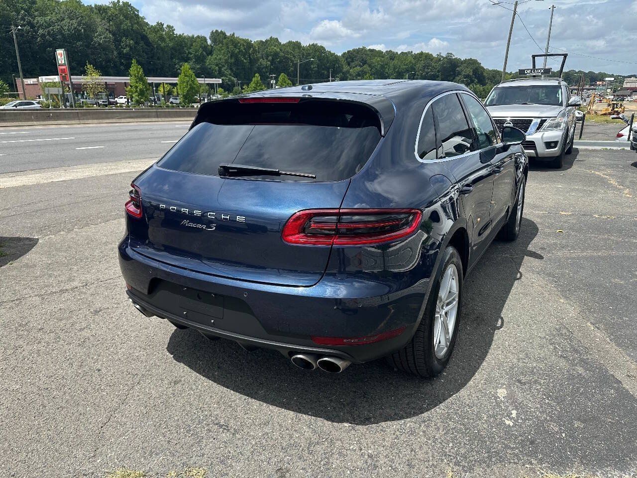 Used 2016 Porsche Macan S AWD/4WD image 5