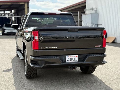 Used 2022 Chevrolet Silverado 1500 RST image 9