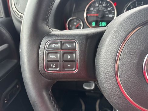 Used 2016 Jeep Wrangler Unlimited Sahara w/ Connectivity Group image 9