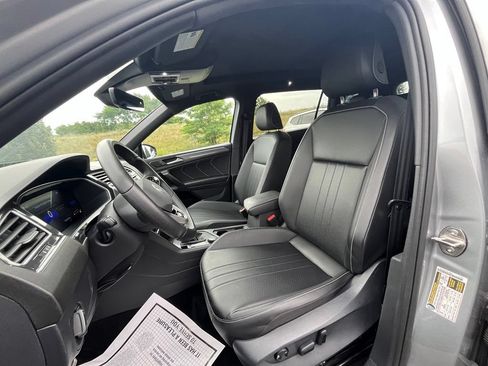 Certified 2024 Volkswagen Tiguan SE R-Line w/ MDO Package, Two-Row AWD/4WD image 11