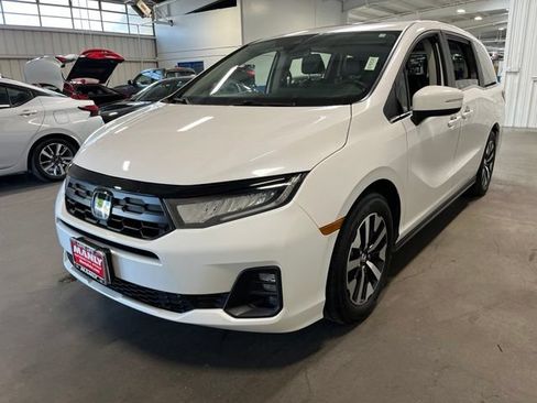 Used 2025 Honda Odyssey EX-L image 7
