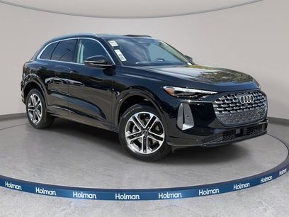 Used 2025 Audi Q5 Premium w/ Convenience Package