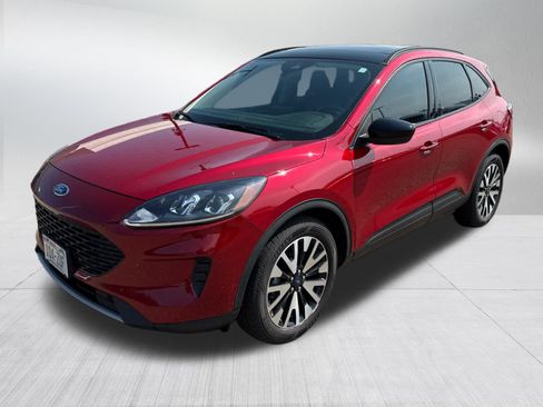 Certified 2020 Ford Escape SE Sport AWD/4WD image 3