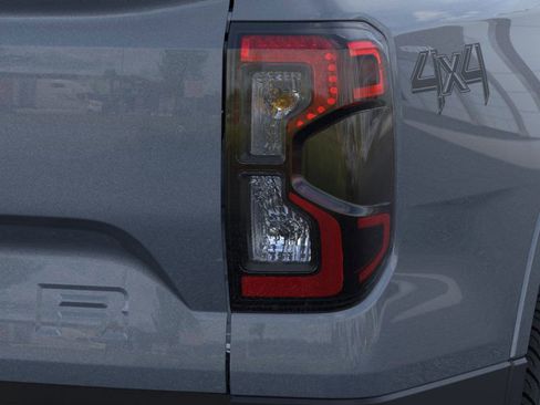 New 2025 Ford Ranger XLT w/ Black Appearance Package image 21