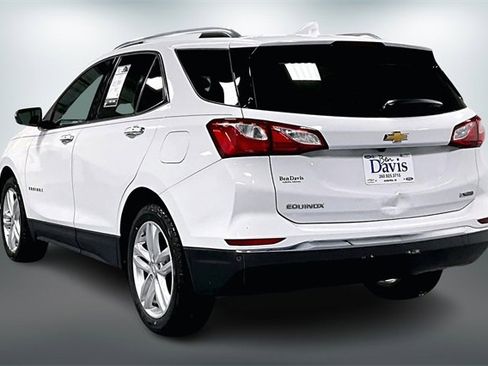 Used 2018 Chevrolet Equinox Premier image 6