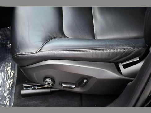 Certified 2023 Volvo XC60 B5 Core w/ Climate Package AWD/4WD image 33