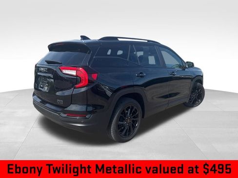 Certified 2023 GMC Terrain SLE w/ Driver Convenience Package FWD image 5
