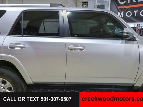 Used 2020 Toyota 4Runner SR5 Premium AWD/4WD image 25