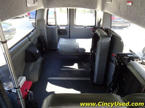 Used 2012 Chevrolet Express 3500 LT w/ LT Preferred Equipment Group RWD image 19