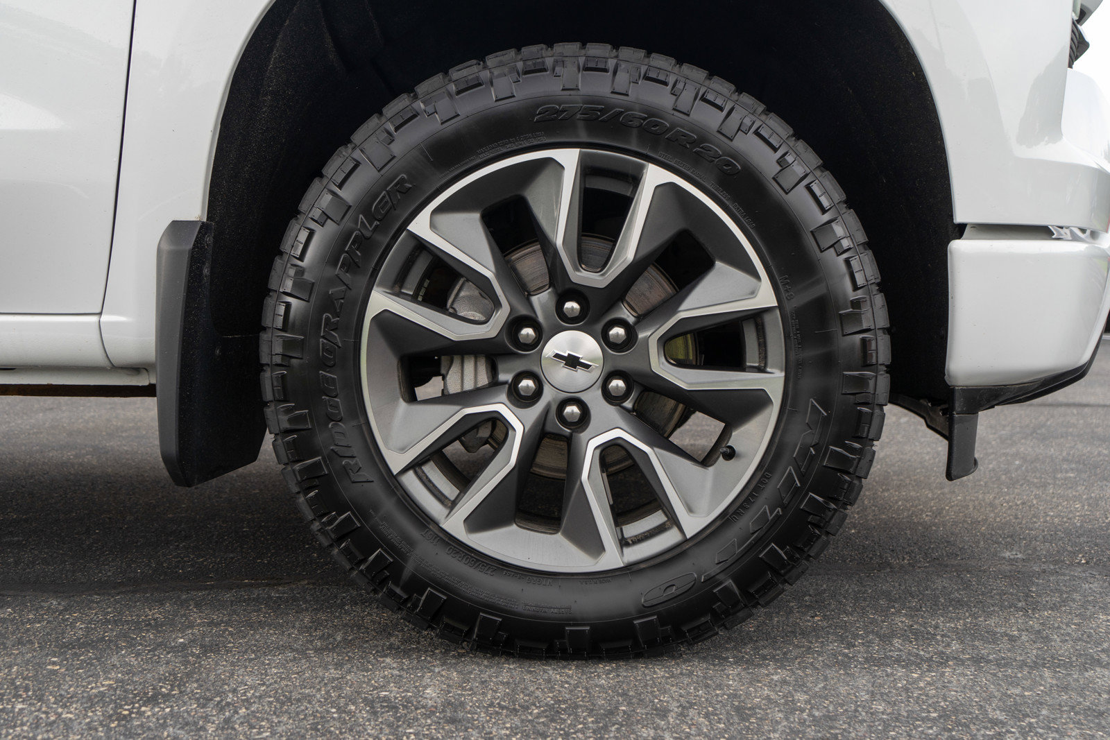 Used 2024 Chevrolet Silverado 1500 RST AWD/4WD image 10