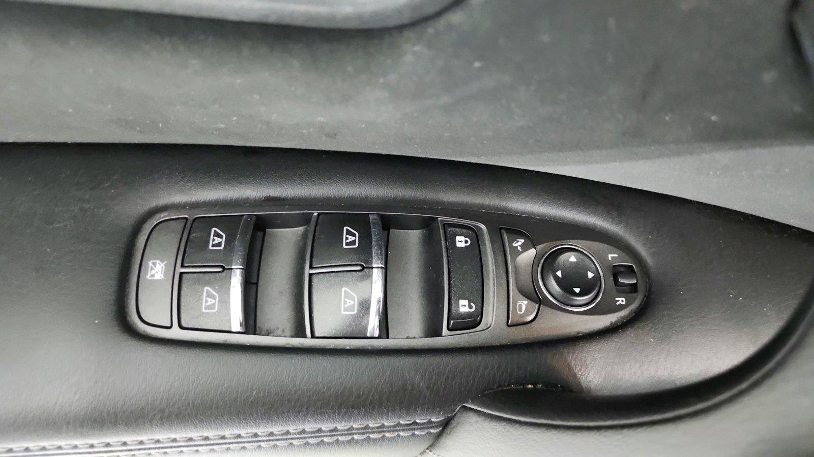 Used 2018 Nissan Armada SV w/ Driver Package AWD/4WD image 18