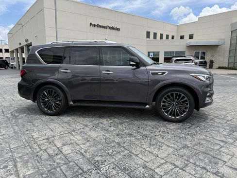 Certified 2024 INFINITI QX80 Premium Select w/ Cargo Package AWD/4WD image 8
